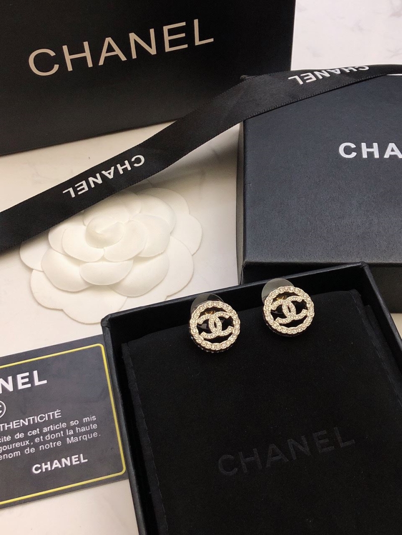 Ch**el earrings